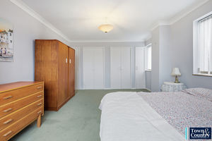 Richard Avenue - click for photo gallery